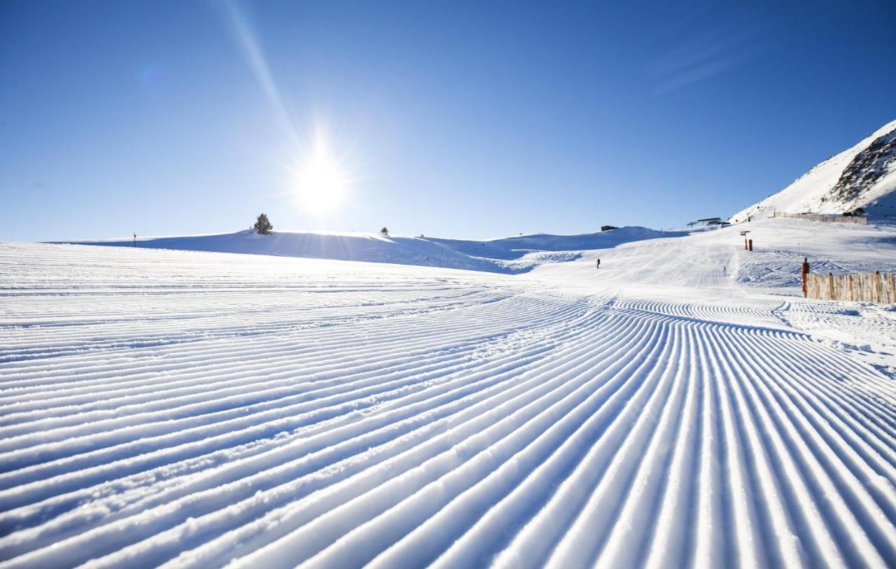 Yomo Patagonia Ξενοδοχείο Arinsal Εξωτερικό φωτογραφία